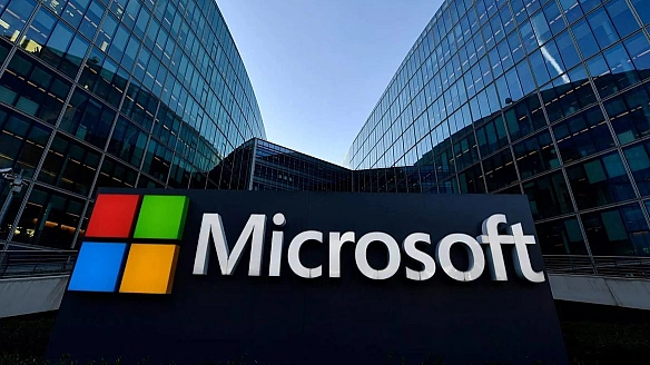 we.ua - Microsoft пepeмaнилa пoнaд 20 ШI-фaxiвцiв Google DeepMind