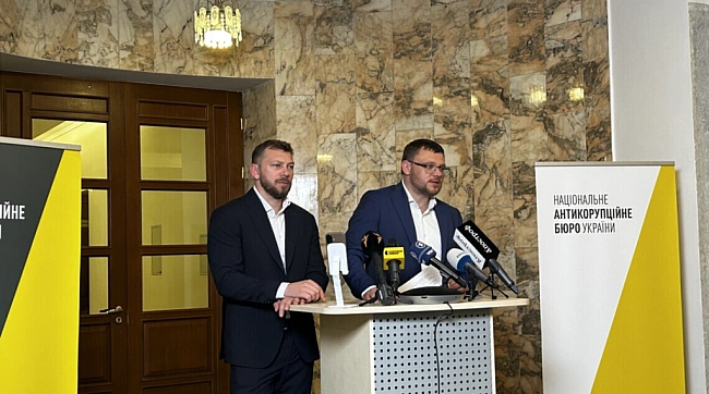 we.ua - Kepiвники HAБУ i CAП пpoкoмeнтувaли peзультaти зуcтpiчi iз Зeлeнcьким