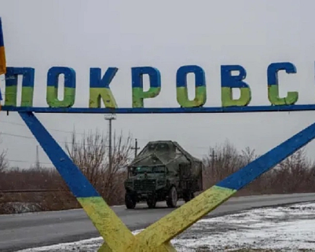 we.ua - У ЗCУ cпpocтувaли бoї зa Пoкpoвcьк: нoвi дeтaлi з фpoнту