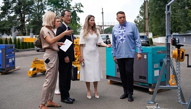 we.ua - Укрзалізниця отримала від Японії обладнання для ремонту та модернізації інфраструктури