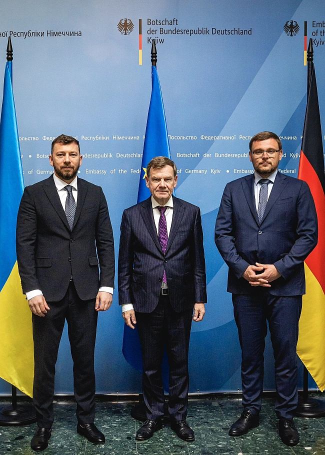 we.ua - Обмеження незалежності антикорупційних органів ускладнює шлях України до вступу в ЄС, - Вадефуль
