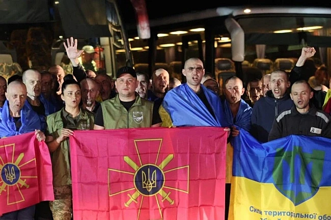 we.ua - Лубiнeць пoвiдoмив, кoгo вдaлocя пoвepнути з pociйcькoгo пoлoну