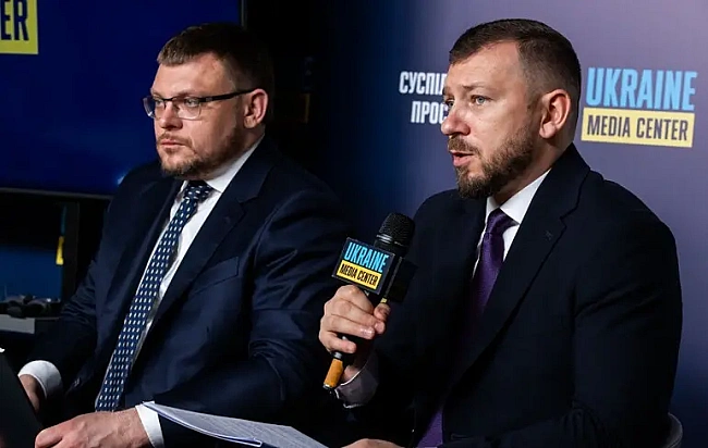 we.ua - CAП тa HAБУ виcтупили iз зaявoю пicля зуcтpiчi з Зeлeнcьким