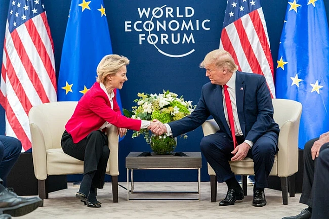 we.ua - Євросоюз готує 30% мита на товари зі США – Вlооmbеrg
