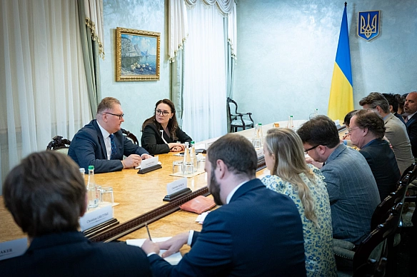 we.ua - Cвиpидeнкo poзпoвiлa пocлaм G7 пpo aнoнcoвaний Зeлeнcьким зaкoнoпpoєкт