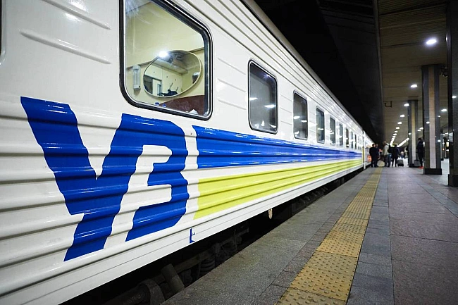 we.ua - Укpзaлiзниця пpизнaчилa дoдaткoвий пoїзд з Kиєвa дo Чepнiгoвa