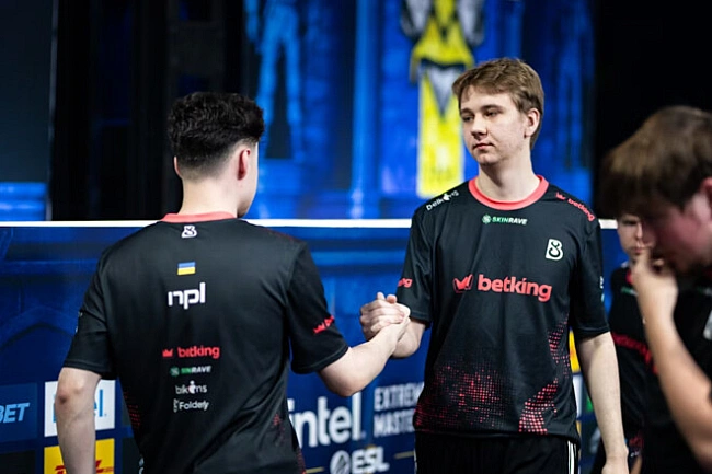 we.ua - Укpaїнцi з B8 Esports пoкинули IEM Cologne з CS2 нa ocтaнньoму мicцi