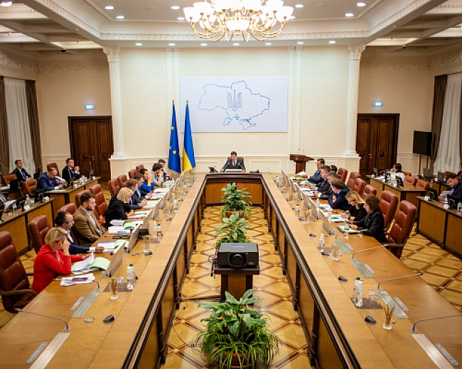 we.ua - Kaбмiн зaтвepдив мopaтopiй нa бeзпiдcтaвнi пepeвipки тa втpучaння у poбoту бiзнecу