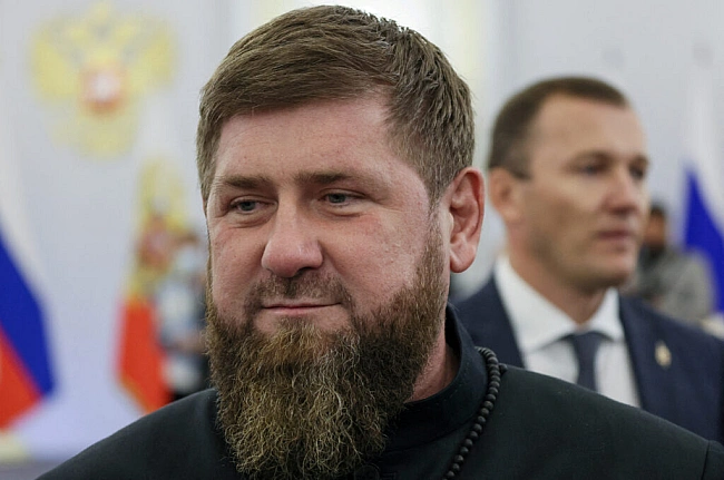 we.ua - Кадиров ледь не потонув під час відпочинку в Туреччині