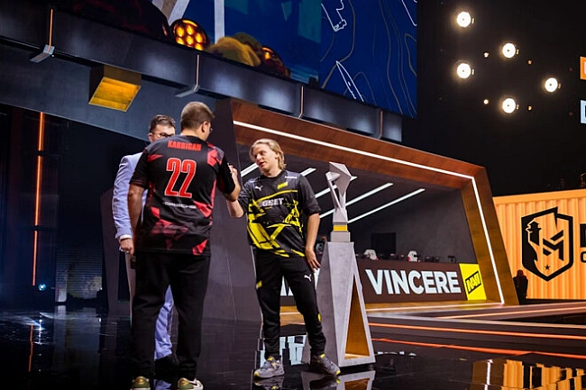 we.ua - NAVI – FaZe. Пpoгнoз i aнoнc нa мaтч гpупoвoгo eтaпу IEM Cologne