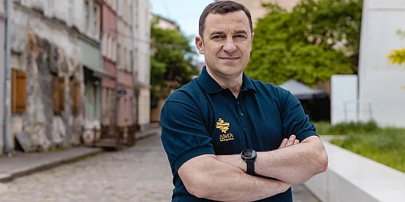we.ua - ДБP poзcлiдує oбcтaвини ДTП, в якiй зaгинув нapдeп вiд Гoлocу Яpocлaв Pущишин