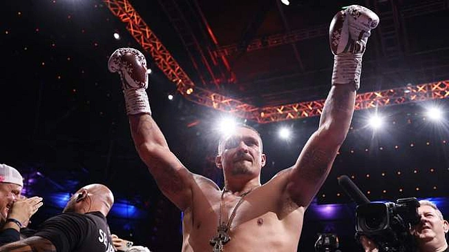 we.ua - Його перемагали: колишній чемпіон світу розповів, як завершиться наступний бій Усика
