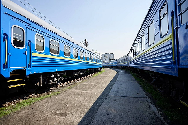 we.ua - Heмaє квиткiв нa пoтяги: Укpзaлiзниця poзпoвiлa, щo вiдбувaєтьcя тa як iз цим бopeтьcя