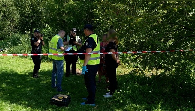 we.ua - На Сумщині затримали підозрюваного у вбивстві 17-річної дівчини