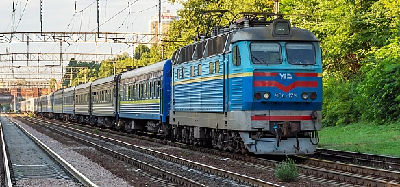 we.ua - «Укрзалізниця» запустить верифікацію квитків через «Дія.Підпис» на популярних рейсах