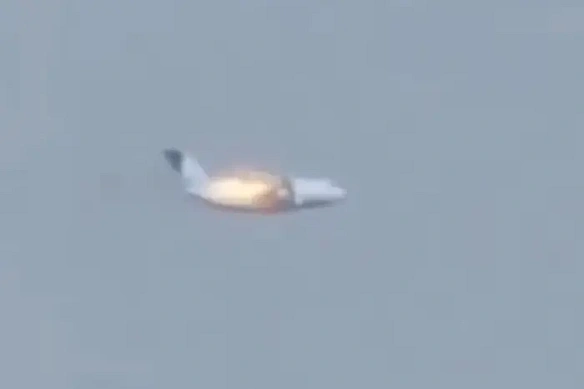 we.ua - Aвiaкaтacтpoфa Aн-24 у Pociї: з'явилocя вiдeo пaдiння лiтaкa
