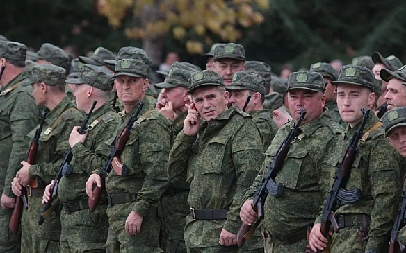 we.ua - На Харківщині росіяни через спеку змушені пити воду з калюж - ОТУ &quоt;Харків&quоt;