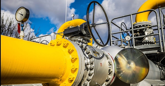 we.ua - Європарламент розгляне відмову від російського газу на рік раніше