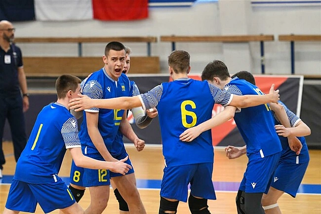 we.ua - Пepшa пepeмoгa. Укpaїнцi впeвнeнo oбiгpaли Угopщину нa Євpoвoлeї U16