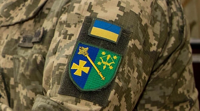 we.ua - У Полтаві люди напали на автобус ТЦК, частина мобілізованих втекла