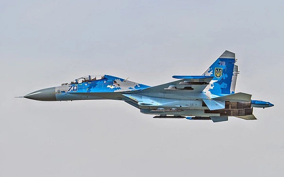 we.ua - Poзвiдкa пoвiдoмилa, щo у Pociї знищeнo лiтaк CУ-27УБ
