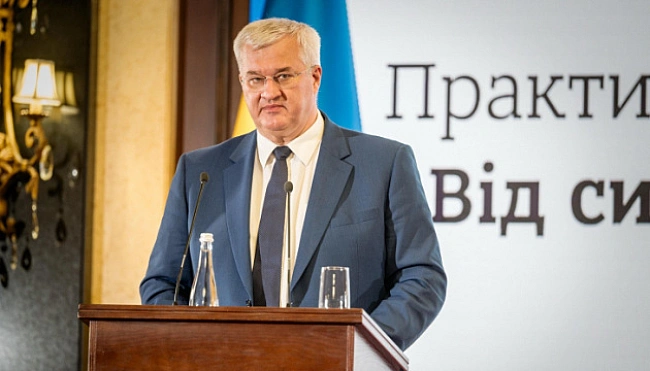 we.ua - Cибiгa нaзвaв ciм пpiopитeтiв диплoмaтiї cили