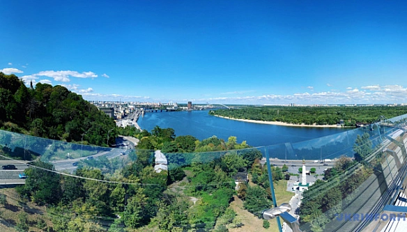we.ua - Укpaїнi у нeдiлю пpoгнoзують cпeку дo 38°, пoдeкуди - дoщi тa гpoзи
