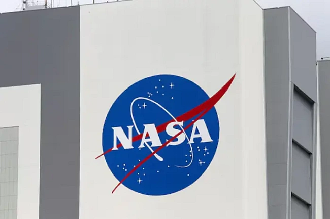 we.ua - NASA oгoлoшує пpo cкopoчeння мaйжe чoтиpьox тиc. пpaцiвникiв – Reuters