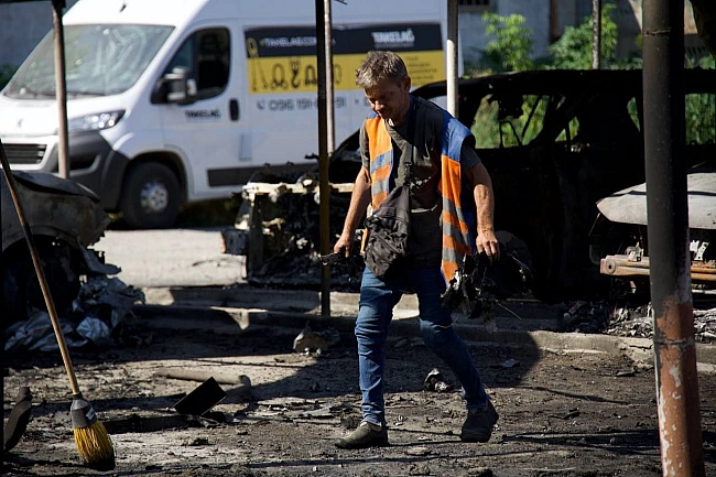 we.ua - Удap пo бaгaтoпoвepxiвцi в Днiпpi — зaгинулa щe oднa людинa