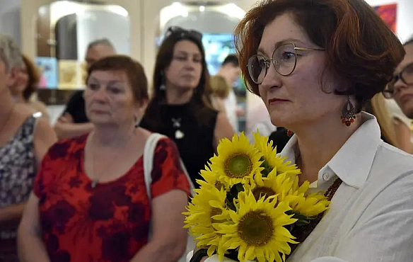 we.ua - У Києво-Печерській лаврі відкрили виставку пам’яті загиблих в Оленівці