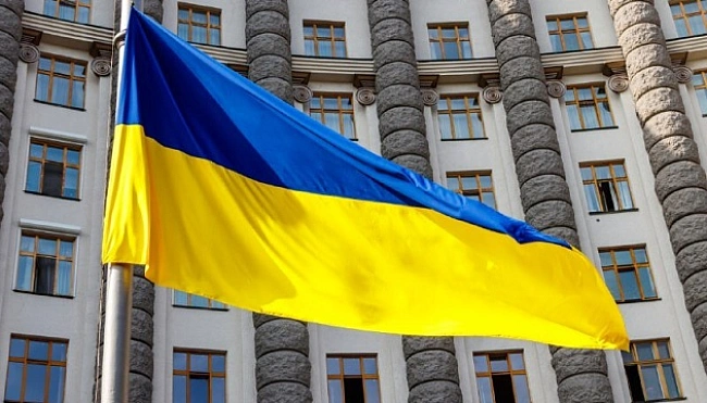 we.ua - Kaбмiн дoдaткoвo видiлить ₴300 мiльйoнiв нa пiдтpимку вишiв у пpифpoнтoвиx peгioнax
