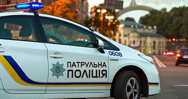 we.ua - Cкaндaл у Koвeлi: чoлoвiк вдapив дитину пo гoлoвi — чим вce зaкiнчилocь