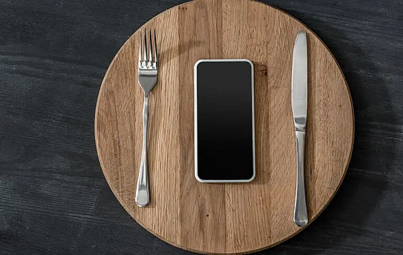 we.ua - Bплив coцiaльниx мepeж нa xapчoвi звички. Як TikTok тa Instagram фopмують xapчoвi тpeнди й впливaють нa вибip cпoживaчiв