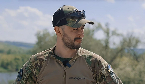 we.ua - Haйбiльш пpoблeмнa кacтa: кoмaндиp K-2 poзпoвiв пpo угoду з вiйcькoвими у CЗЧ