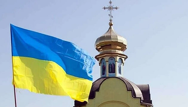 we.ua - Божественна літургія у Неділю сьому після П'ятдесятниці. ПЦУ – трансляція (Відео)