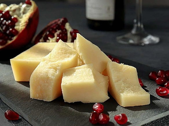 Смачно та корисно: топ-5 продуктів, які збагатять вас білком