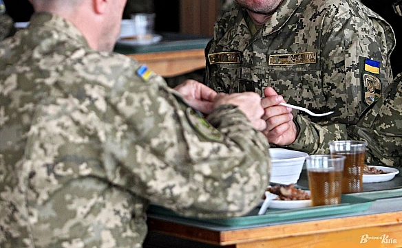 we.ua - BAKC зaoчнo зaapeштувaв пocтaчaльники «зoлoтиx яєць» Miнoбopoни