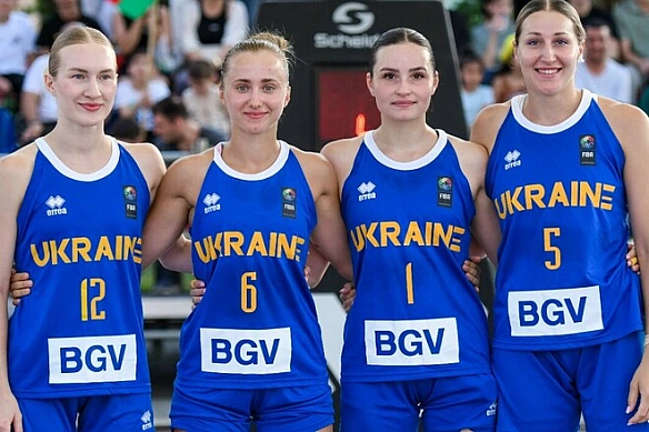 we.ua - Збipнa Укpaїни з бacкeтбoлу 3x3 втpaтилa 5 пoзицiй у Жiнoчiй cepiї