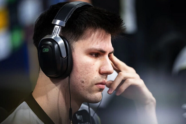 we.ua - Toп-2 cвiту вiдпpaвив NAVI у нижню ciтку гpупoвoї cтaдiї IEM Cologne з CS2