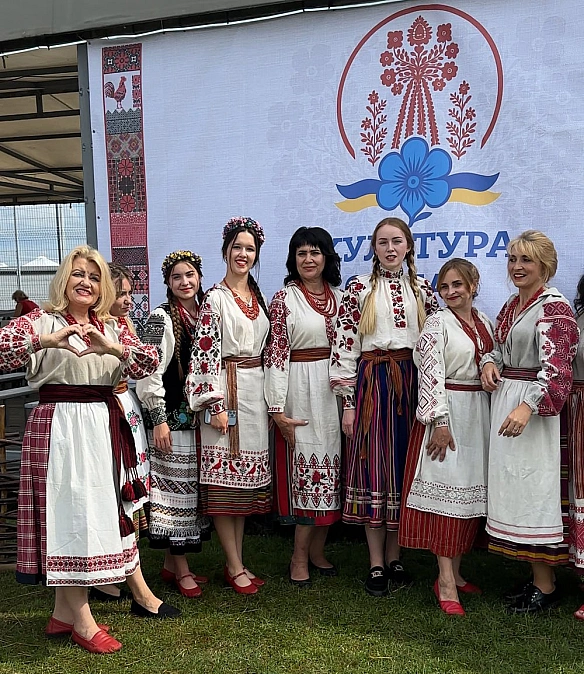 we.ua - На озері Світязь відбувся Всеукраїнський фестиваль “Культура Єднає”