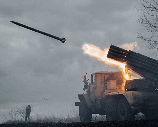 we.ua - Ворог захопив позиції біля Торецька: ЗСУ стримують подальше просування - Генштаб