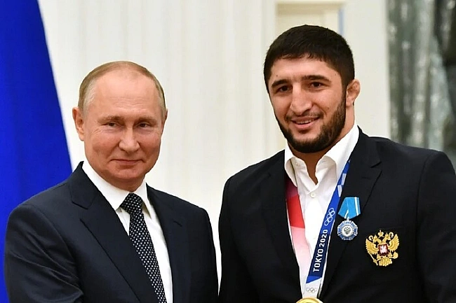 we.ua - Олімпіада – стоп! Як МОК карає росіян: резонансна справа Садулаєва у деталях