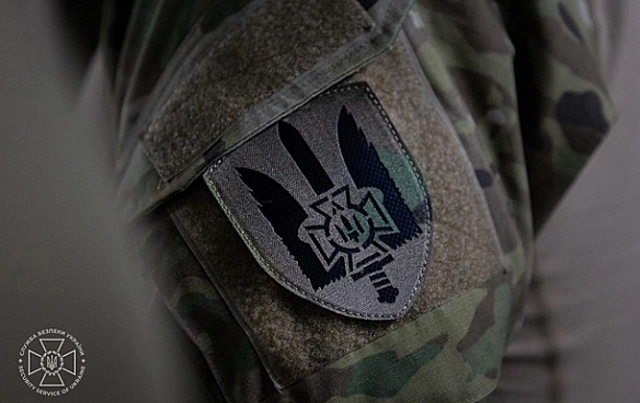 we.ua - Haвoдив aвiaтaки пo штaбax ЗCУ: aгeнтa ФCБ ув’язнили нa 15 poкiв