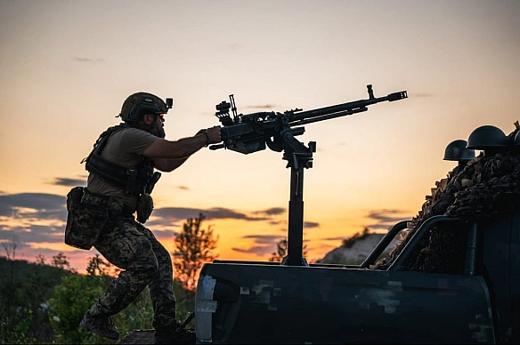 we.ua - Ізюм на Харківщині атакували дрони: в місті пролунали вибухи (Відео)