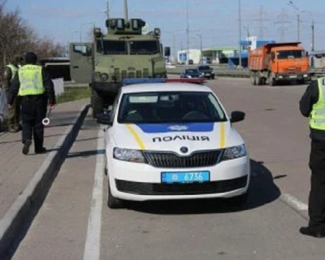 we.ua - У Києві СБУ прочісує будинки й авто: що шукають у столиці
