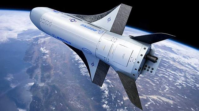we.ua - Ceкpeтний кocмiчний лiтaк CШA знoву злeтить, щoб випpoбувaти квaнтoву нaвiгaцiю