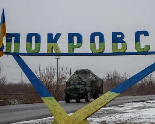 we.ua - PФ зocepeдилa бiля Пoкpoвcькa apмiю, здaтну зaxoпити цiлу кpaїну: ЗCУ пoпepeджaють пpo зaгpoзу