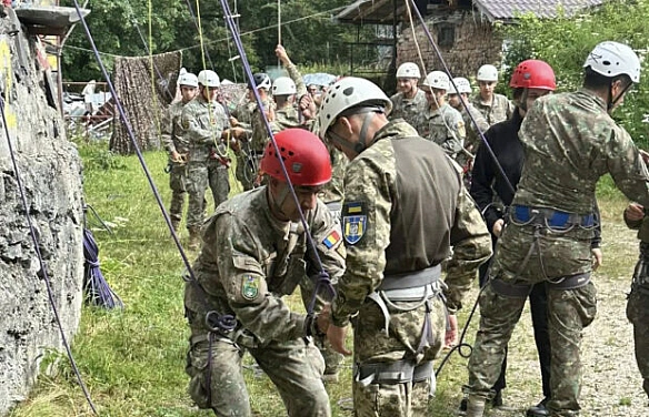 we.ua - Львівські ліцеїсти влітку взяли участь у військових вишколах у трьох країнах ЄС
