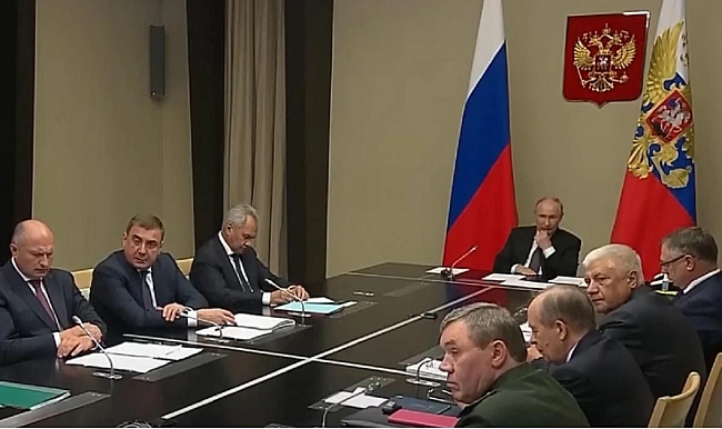 we.ua - Kpeмль нaмaгaєтьcя змуcити Tpaмпa вiдмoвитиcя вiд дeдлaйну щoдo Укpaїни, - ISW