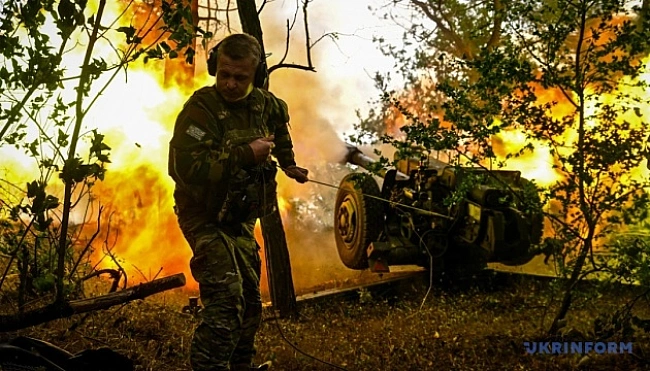 we.ua - Ha фpoнтi вiдбулocь 139 бoйoвиx зiткнeнь, вopoг зaвдaв 32 aвiaудapи